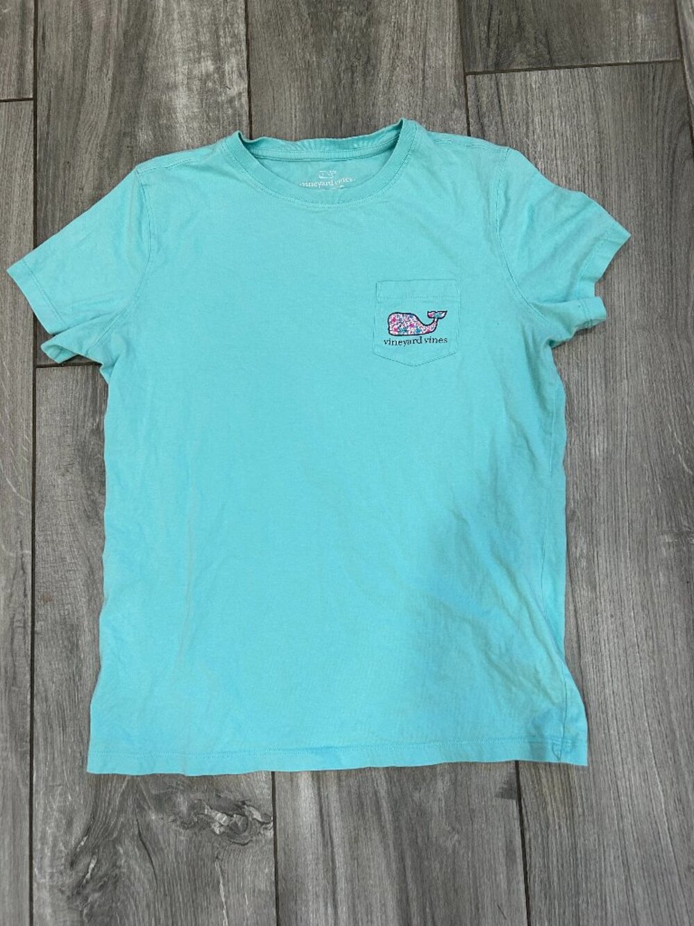 Vineyard Vines T-shirt